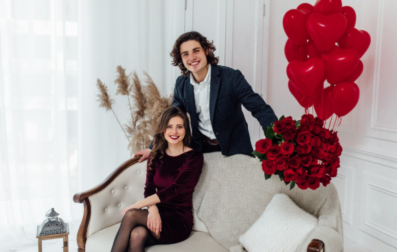 Stylish Valentine’s Day Outfit Ideas for Women for Every Occasion